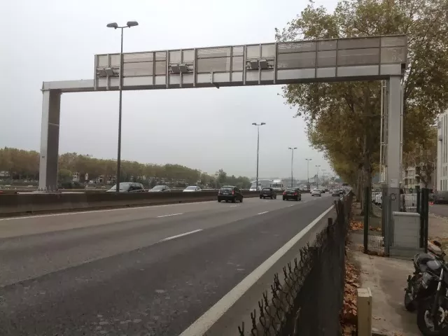Pour son anniversaire, un Lyonnais s'offre un excès de vitesse de 70 km/h