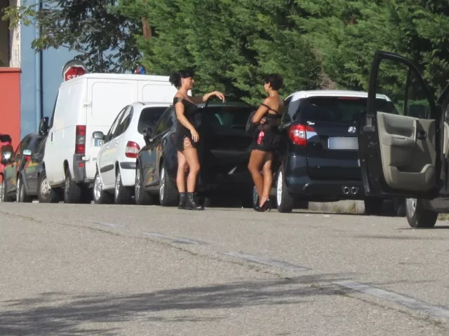Deux prostituées lyonnaises interpellées pour chantage à la photo compromettante