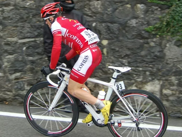 Le Tour de France du lyonnais Sam Dumoulin: l’affaire Di Grégorio, "des moments difficiles"