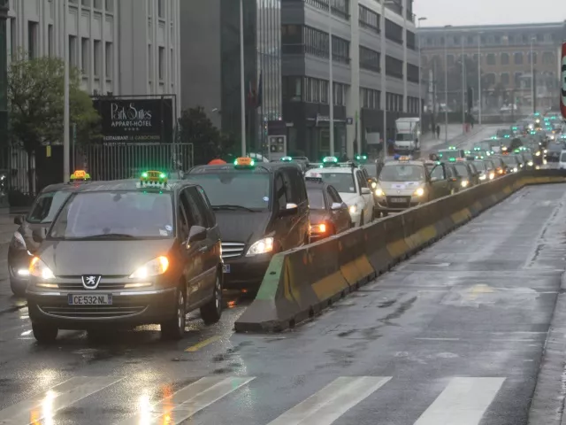 Lyon : manifestation des taxis annulée ce jeudi (Màj)
