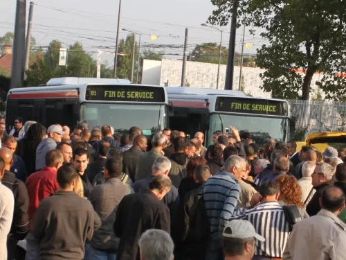 Grève des TCL : la circulation des bus partiellement perturbée lundi et mardi