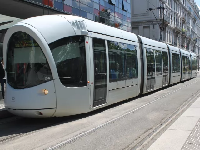 Le tram déraille, les lignes T1 et T2 perturbées à Lyon