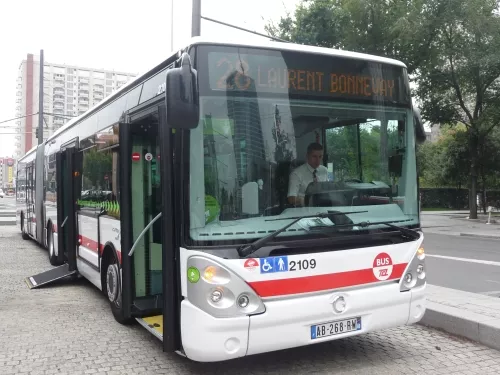 Lyon : le chauffeur du bus des TCL conduisait alors qu'il était ivre