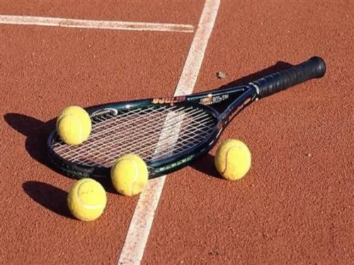 Sports en club : le Grand Lyon fondu de tennis