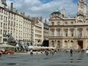 300 personnes pour dénoncer l'intégrisme à Lyon