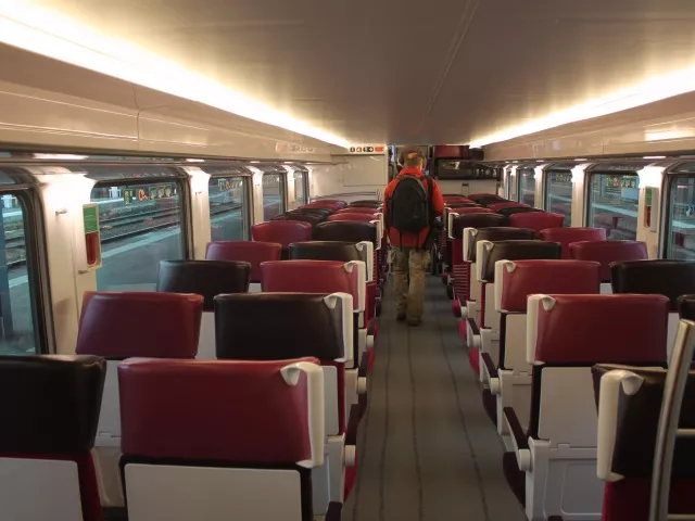Orages : les passagers d’un TGV Paris-Grenoble obligés de passer la nuit à Lyon-Saint-Exupéry
