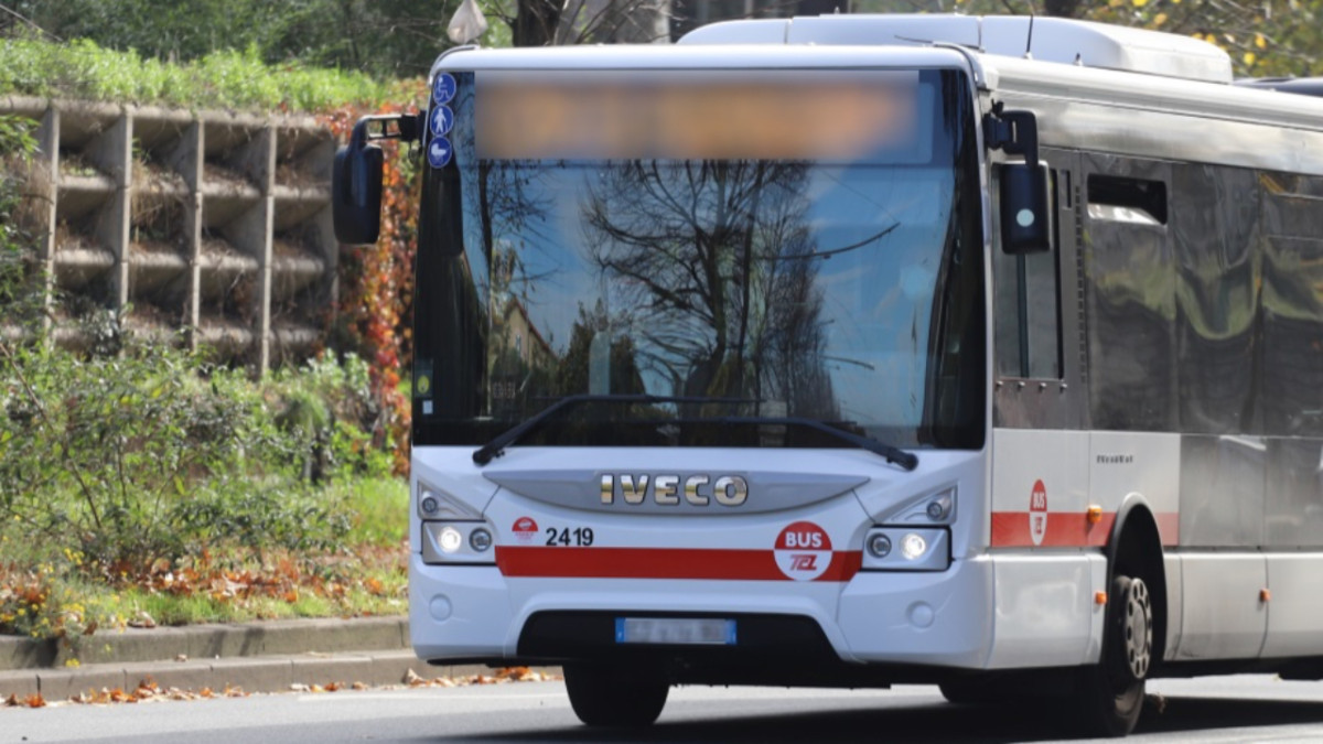 Lyon 9e : le conducteur impliqué dans une collision avec un bus ...