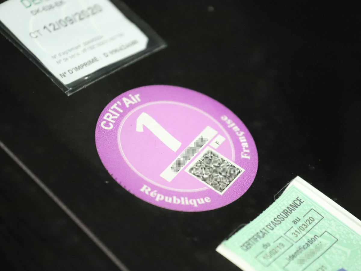ZFE : la vignette Crit'Air bientôt obligatoire pour le stationnement ...