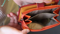 Moins d’argent de poche pour les adolescents d’Auvergne-Rhône-Alpes Moins d’argent de poche pour les adolescents d’Auvergne-Rhône-Alpes