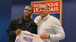 OL : Enzo Molebe prolonge son contrat jusqu'en 2029