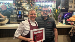 Le meilleur bouchon lyonnais de 2025 est villeurbannais ! Les clés de la réussite du Café Lobut