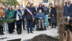 “Lutter contre l’antisémitisme, c’est défendre la République” : un arbre planté en hommage à Ilan Halimi à Lyon