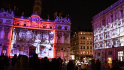 Parapluie indispensable pour aller faire la F&ecirc;te des Lumi&egrave;res cette ann&eacute;e &agrave; Lyon ?