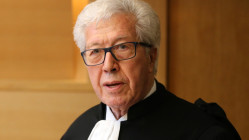 André Soulier, doyen du barreau de Lyon, met fin à soixante-sept ans de plaidoiries André Soulier, doyen du barreau de Lyon, met fin à soixante-sept ans de plaidoiries