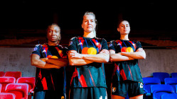 "J&rsquo;esp&egrave;re qu&rsquo;il va nous porter chance" : face &agrave; l'Atl&eacute;tico, OL Lyonnes &eacute;trenne le maillot qui lui est exclusivement d&eacute;di&eacute;