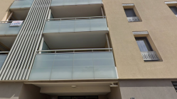 Le corps d'un septuagénaire retrouvé à Neuville-sur-Saône : la victime aurait chuté d'un immeuble Le corps d'un septuagénaire retrouvé à Neuville-sur-Saône : la victime aurait chuté d'un immeuble