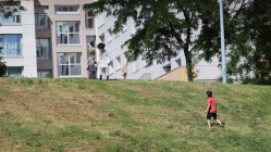 Trois adolescents mis à la porte à Vénissieux : cinq enfants finalement confiés à l’aide sociale Trois adolescents mis à la porte à Vénissieux : cinq enfants finalement confiés à l’aide sociale