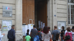 Rentr&eacute;e scolaire &agrave; Lyon : la gratuit&eacute; des fournitures pr&eacute;par&eacute;e pour 2027, pr&egrave;s de 45 millions d&rsquo;euros de travaux en 2026