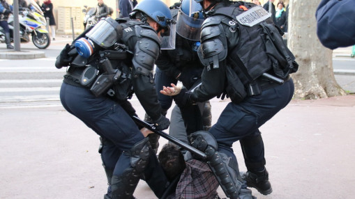 Lyon : une manifestation contre "les violences policières et pénitentiaires" ce samedi Lyon : une manifestation contre "les violences policières et pénitentiaires" ce samedi