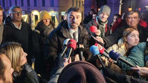 "J'ai bénéficié d'une prise en charge remarquable" : le maire de Lyon Grégory Doucet revient sur son hospitalisation après son malaise