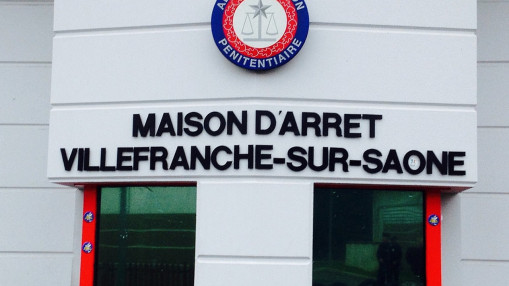 Pr&egrave;s de Lyon : un d&eacute;tenu retrouv&eacute; mort dans sa cellule &agrave; Villefranche-sur-Sa&ocirc;ne