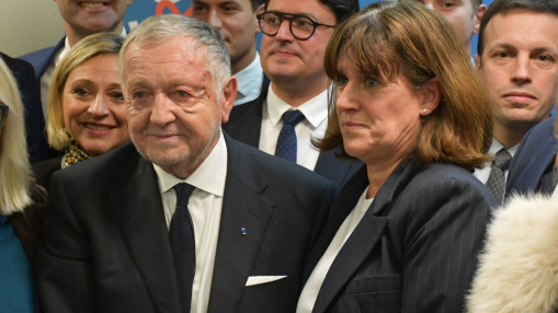 Métropole de Lyon : quatre groupes d’opposition s’unissent pour créer Grand Cœur Lyonnais Métropole de Lyon : quatre groupes d’opposition s’unissent pour créer Grand Cœur Lyonnais