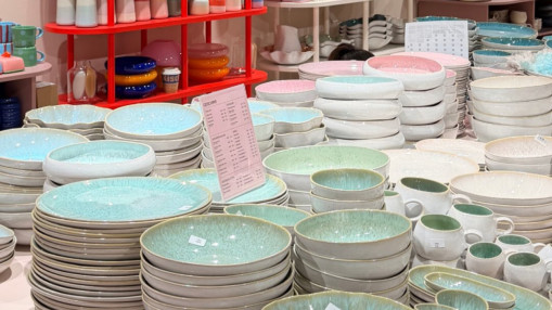 Une grande vente de c&eacute;ramiques organis&eacute;e &agrave; Lyon par une c&eacute;l&egrave;bre marque