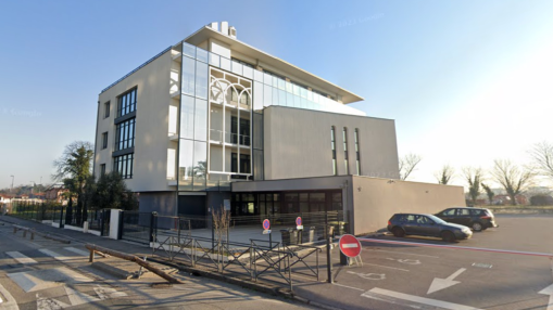 &Agrave; D&eacute;cines, la pr&eacute;fecture ordonne la fermeture de l'&eacute;tablissement musulman &ldquo;l&rsquo;&Eacute;cole de la r&eacute;ussite&rdquo;