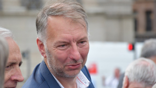 Anticiper plut&ocirc;t que subir : la feuille de route climatique de Bruno Bernard pour la M&eacute;tropole de Lyon