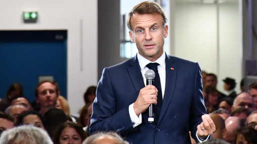 Mort de Quentin Deranque &agrave; Lyon : Emmanuel Macron exhorte les partis "&agrave; faire le m&eacute;nage" dans leurs rangs