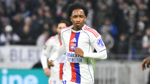 Malgré sa blessure, Malick Fofana a convaincu ce géant européen : un chèque de 30 millions d'euros en approche à Lyon Malgré sa blessure, Malick Fofana a convaincu ce géant européen : un chèque de 30 millions d'euros en approche à Lyon
