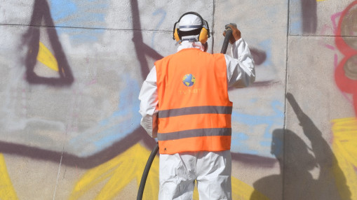 "Lyon nationaliste !" : des tags d&eacute;couverts sur une &eacute;cole &agrave; Lyon, mais effac&eacute;s avant l'arriv&eacute;e de la police