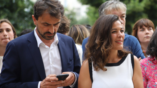 Municipales à Lyon : les alliés de gauche de Grégory Doucet le mettent en garde sur une possible alliance avec LFI, le maire reste sourd Municipales à Lyon : les alliés de gauche de Grégory Doucet le mettent en garde sur une possible alliance avec LFI, le maire reste sourd