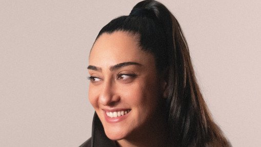 Vingt ans après le Roi Soleil, le nouveau projet solo de la chanteuse lyonnaise Victoria Sio Vingt ans après le Roi Soleil, le nouveau projet solo de la chanteuse lyonnaise Victoria Sio