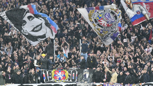 Les supporters de l'OL interdits de d&eacute;placement pour le match face au PSG en raison d'un "contentieux historique"