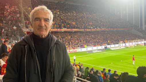 "Un viol de mon &acirc;me" : Raymond Domenech sort du silence apr&egrave;s le documentaire Netflix sur Knysna