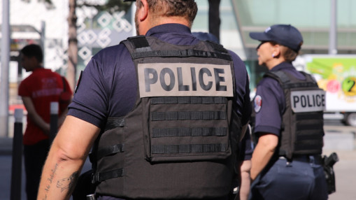 Un adolescent de 16 ans soup&ccedil;onn&eacute; d&rsquo;avoir ouvert le feu : deux arrestations &agrave; Lyon apr&egrave;s la fusillade mortelle de Grenoble