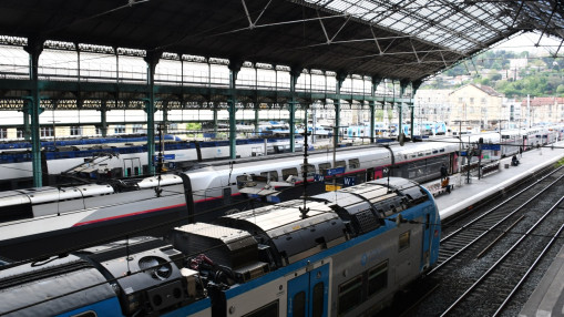 Attention si vous prenez le train &agrave; Lyon : Perrache fortement perturb&eacute;e deux week-ends en juin
