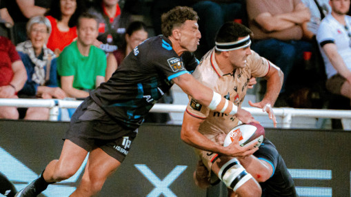 Le LOU souffle la 100e bougie de Gerland mais s'incline face à des Montpelliérains héroïques (25-28) Le LOU souffle la 100e bougie de Gerland mais s'incline face à des Montpelliérains héroïques (25-28)