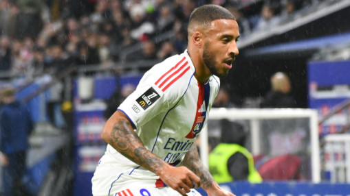 Corentin Tolisso prolonge son contrat avec l'OL jusqu'en 2029 (officiel) Corentin Tolisso prolonge son contrat avec l'OL jusqu'en 2029 (officiel)