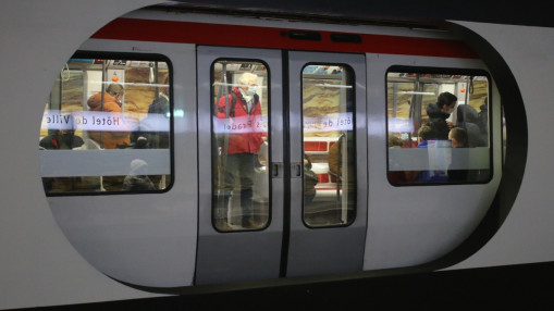 Lyon : un homme de 82 ans meurt apr&egrave;s le vol violent de son collier dans le m&eacute;tro