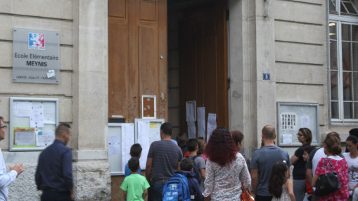 Rentrée scolaire à Lyon : la gratuité des fournitures préparée pour 2027, près de 45 millions d’euros de travaux en 2026 Rentrée scolaire à Lyon : la gratuité des fournitures préparée pour 2027, près de 45 millions d’euros de travaux en 2026