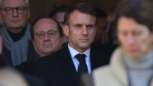 Apr&egrave;s les violences du 17 octobre, Macron promet des aides aux commer&ccedil;ants et des r&eacute;ponses sur le maintien de l&rsquo;ordre
