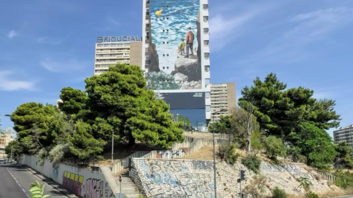 Marseille : venus acheter de la drogue, trois jeunes Lyonnais braqu&eacute;s et d&eacute;pouill&eacute;s