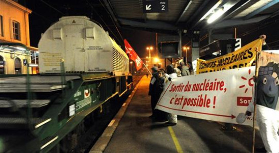 Un train de déchets nucléaires à 80km de Lyon