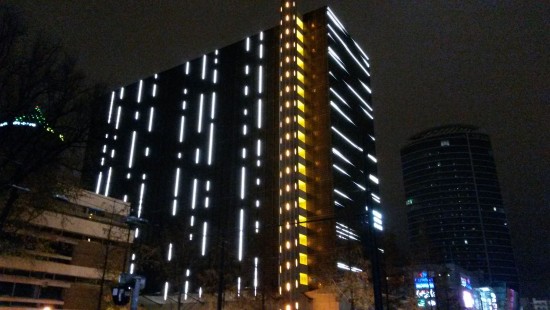 Mise en lumi&egrave;re p&eacute;renne pour la biblioth&egrave;que de la Part-Dieu