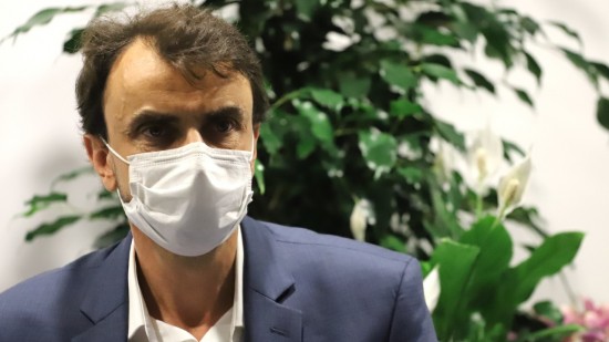 Consommation d'alcool interdite à Lyon : Grégory Doucet estime "que trop de règles nuit à la règle"