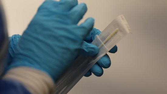 Covid-19 : une enquête épidémiologique lancée dans des lycées d'Auvergne-Rhône-Alpes