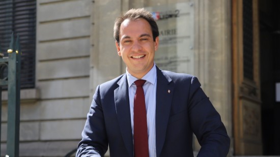 Lyon : le maire du 2e menacé par un groupe d’individus alors qu’il était en famille