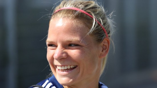 OL Féminin : Eugénie Le Sommer prolonge jusqu'en 2023 OL Féminin : Eugénie Le Sommer prolonge jusqu'en 2023